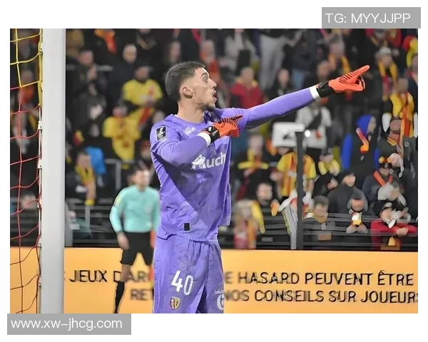 英超激战莱比锡狂胜巴黎圣日耳曼五球大捷补时进球引发全场狂欢