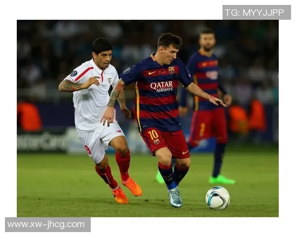 国王杯惊天对决巴萨与曼联激战成平引发争议判罚引爆全场气氛