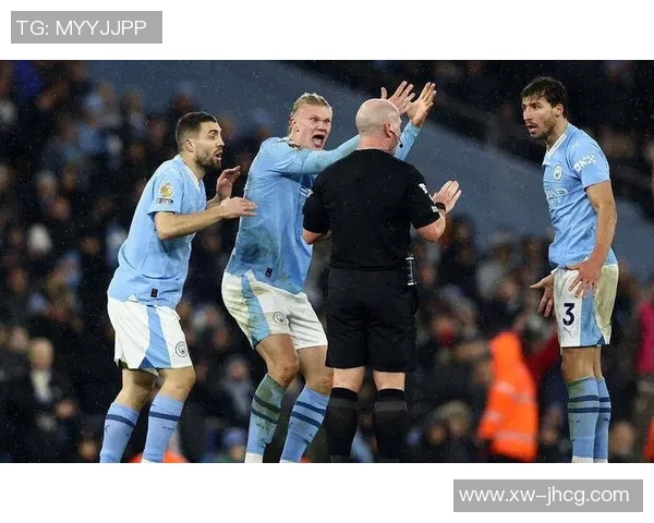 意甲激战：皇马险胜热刺乌龙球引发争议判罚全场沸腾