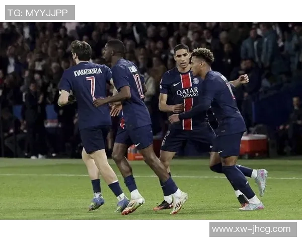中超精彩对决曼城与巴黎圣日耳曼战成平局乌龙球引发全场热烈反响