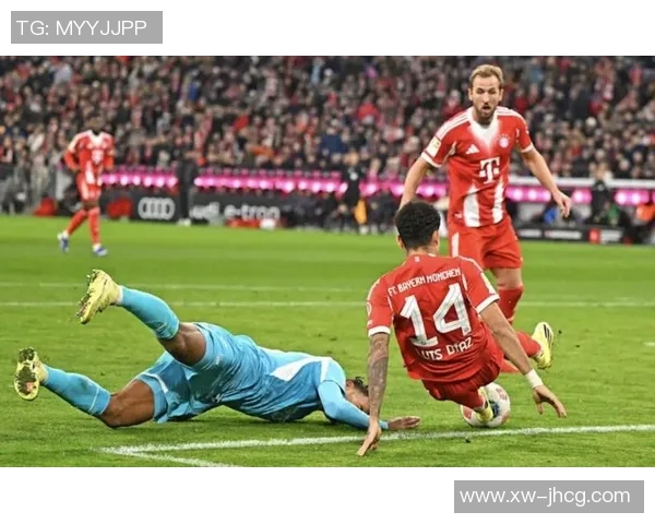 拜仁狂胜那不勒斯引发争议判罚全场沸腾的友谊赛回顾