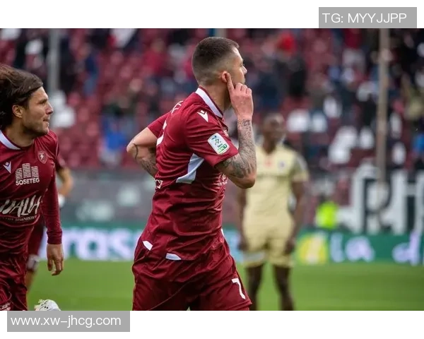 皇马在世界杯中以6比2战胜波尔图补时进球点燃全场激情与转会传闻