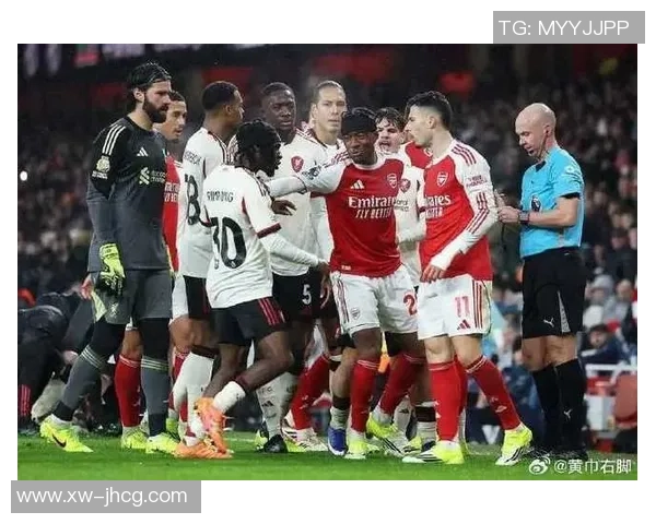 英超焦点战阿森纳与里昂0比0平红牌事件引发全场热议与战术分析